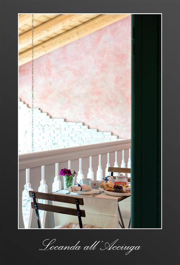 Locanda Acciuga Mm ピアッツォーラ・スル・ブレンタ エクステリア 写真